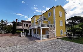 Apartmaji Ana